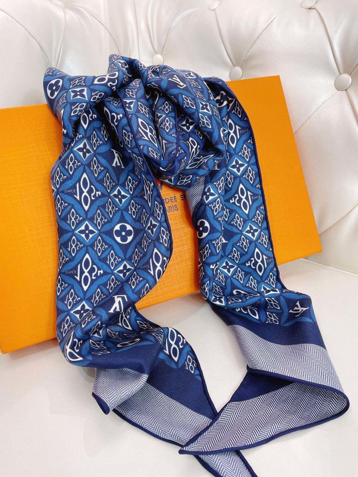 Louis Vuitton Scarf LVS00020